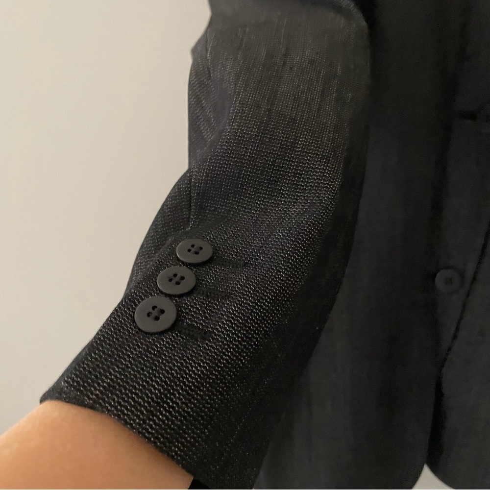 Donna Karan Essentials Made in Italy Wool Blazer – Elegant Minimalist Look, US 4 - Picture 9 of 17
